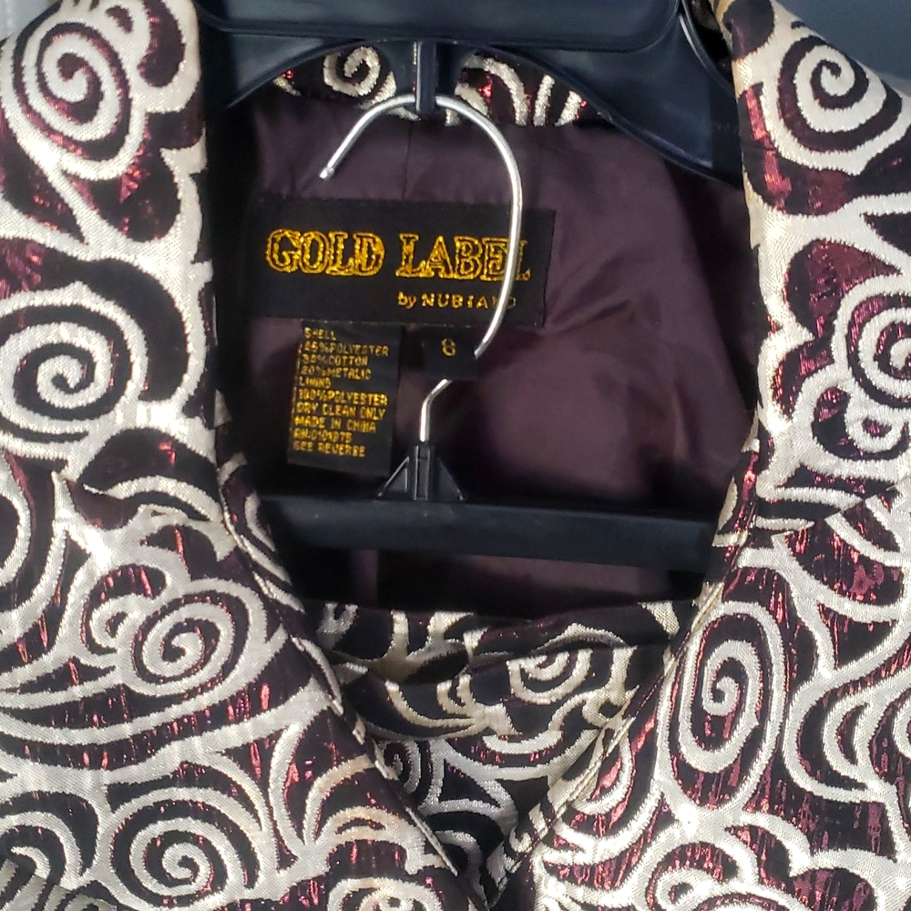 Gold Label By Nubiano suit size 8
